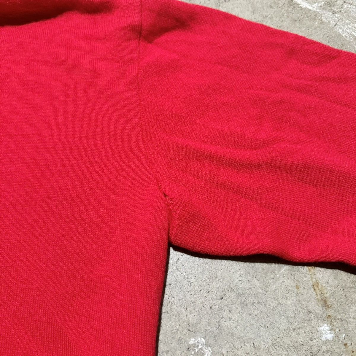 Vintage VINTAGE 80s RED ACRYLIC HOODIE! Size US M / EU 48-50 / 2 - 7 Thumbnail