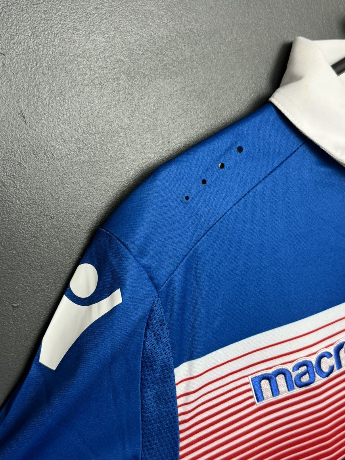 Macron Stoke City 17/18 Away Football Jersey Size US XL / EU 56 / 4 - 6 Thumbnail