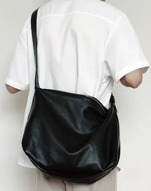 Japanese Brand Retro fashion faux leather messenger bag shoulder bag Size ONE SIZE - 3 Thumbnail