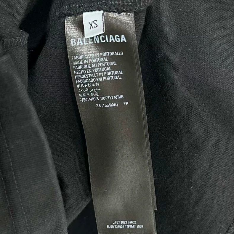 Balenciaga Balenciaga Washing to make old short sleeves Size US XS / EU 42 / 0 - 5 Thumbnail