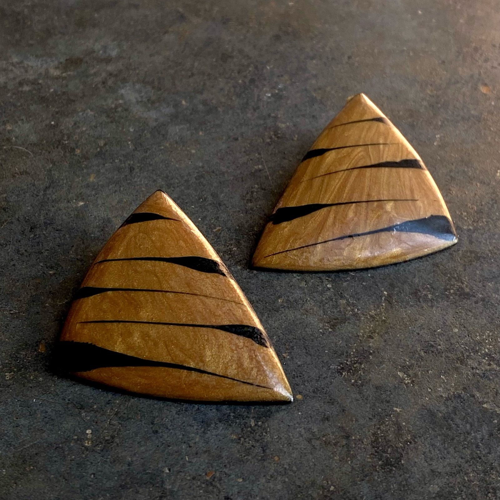 Vintage Vtg 80s Tiger Stripe Brown Black Triangular Earrings Size ONE SIZE - 2 Thumbnail