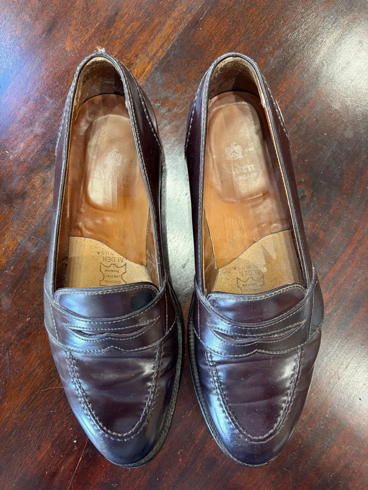 Alden Alden 684 Burgundy Cordovan Loafer Dress Shoes Men's 9.5 B/D Size US 9.5 / EU 42-43 - 6 Thumbnail