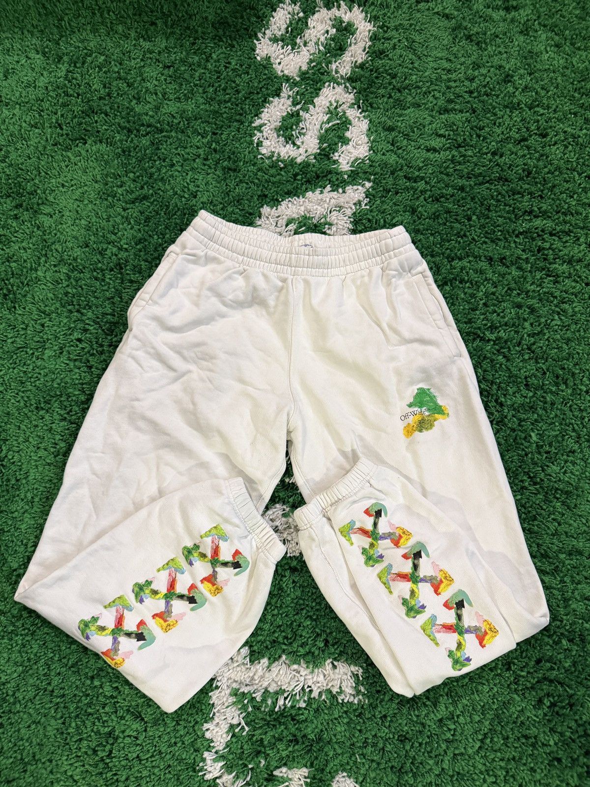 Off-White Off-White Off White Brush Arrow Sweatpants Size US 30 / EU 46 - 1 Thumbnail