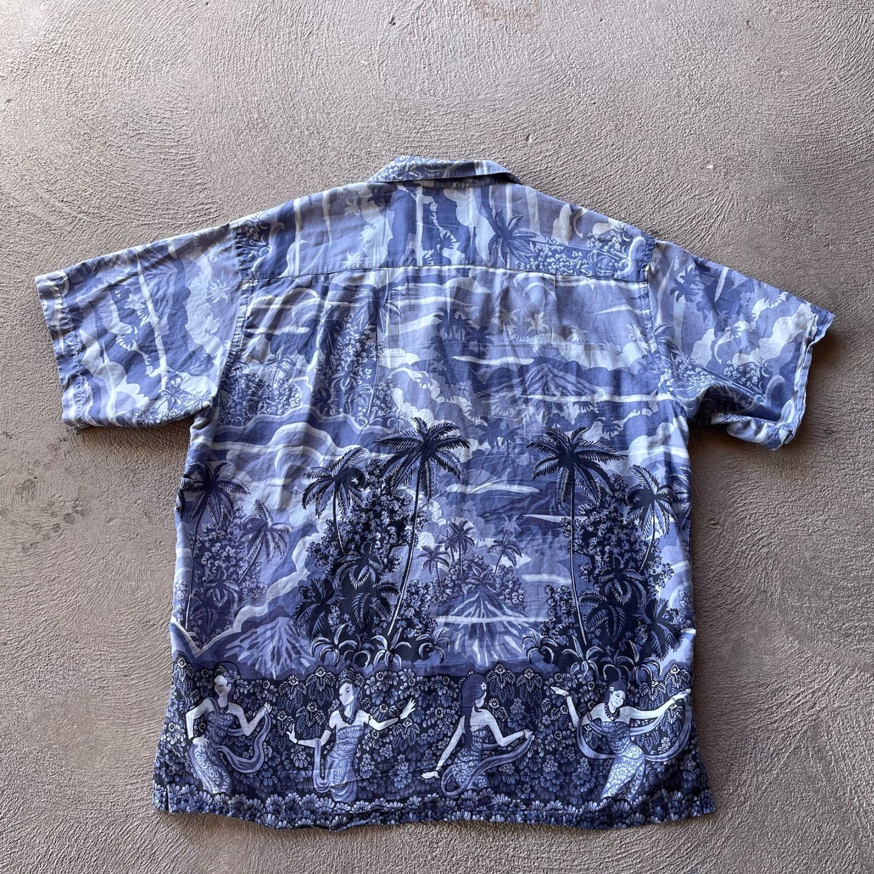 Patagonia VINTAGE Patagonia Shirt Mens Large Blue Button Up Pataloha Blue Loop Collar Hawaiian Floral Short Sleeve Cotton Button-Up Collared Beach Retro Size US L / EU 52-54 / 3 - 5 Thumbnail