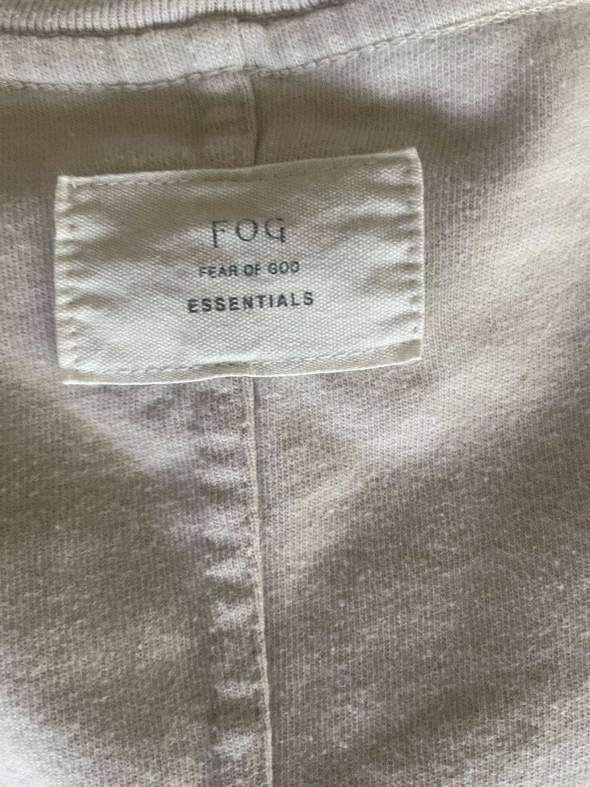 Fear of God Light tan/beige elongated tee Size US M / EU 48-50 / 2 - 3 Thumbnail