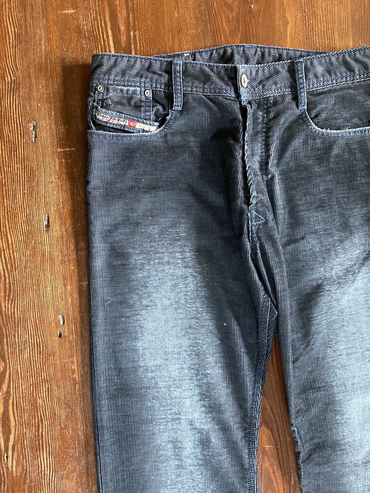 Diesel Vintage Diesel Charcoal Button Fly Fade Corduroy Pants 32x29 Size US 32 / EU 48 - 2 Thumbnail