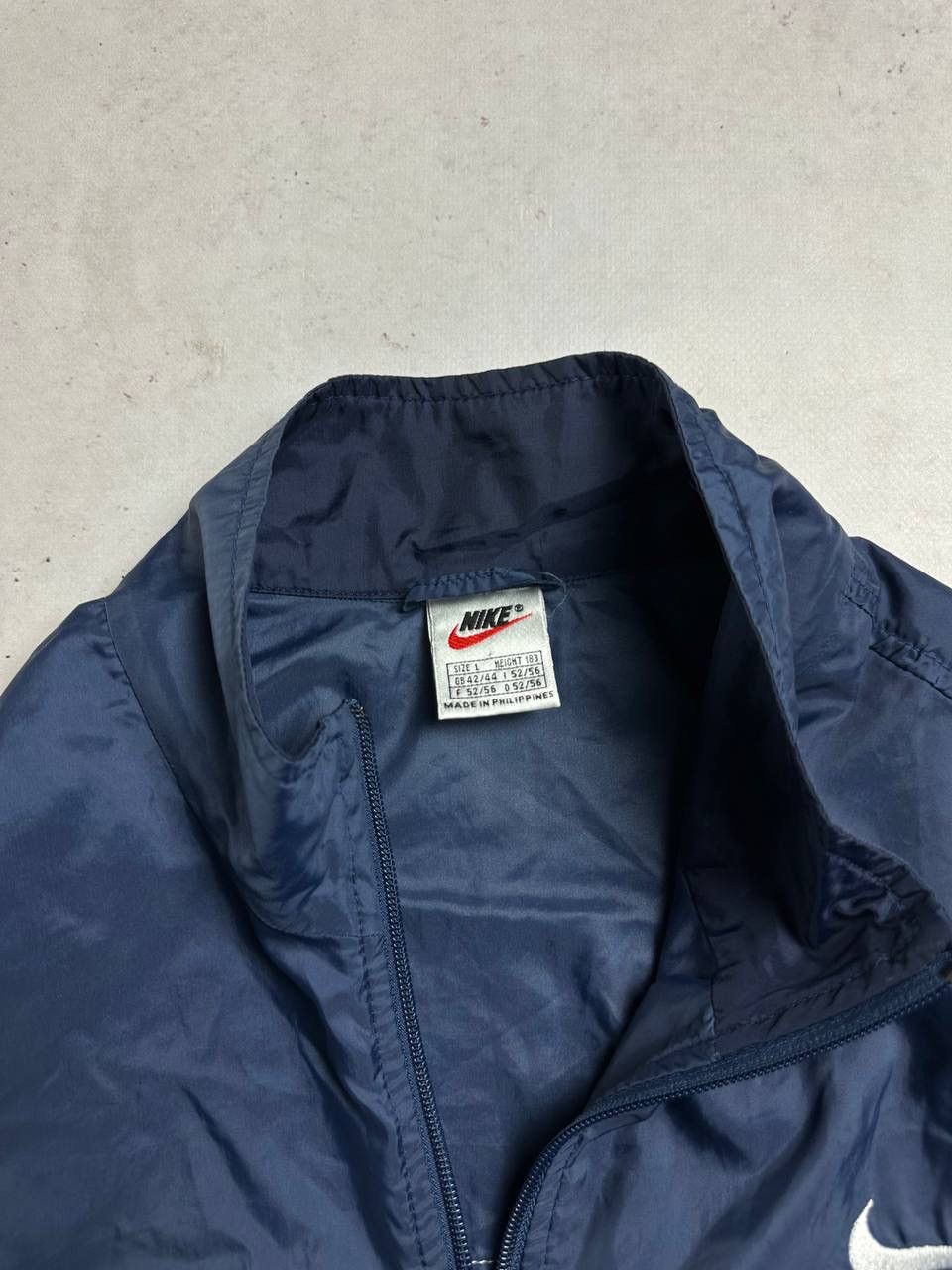 Nike Vintage Nike Swoosh Boxy Nylon Jacket Y2K L Size US L / EU 52-54 / 3 - 4 Thumbnail