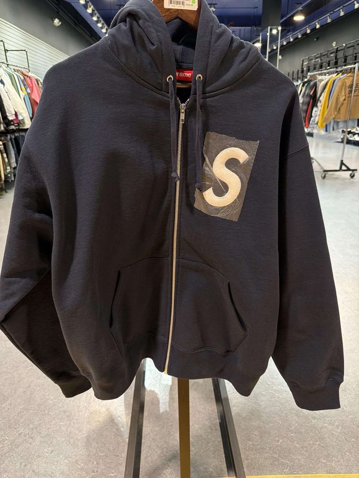 Supreme Supreme S Logo Zip Up Hooded Sweatshirt Navy Blue Size (L) Size US L / EU 52-54 / 3 - 1 Thumbnail