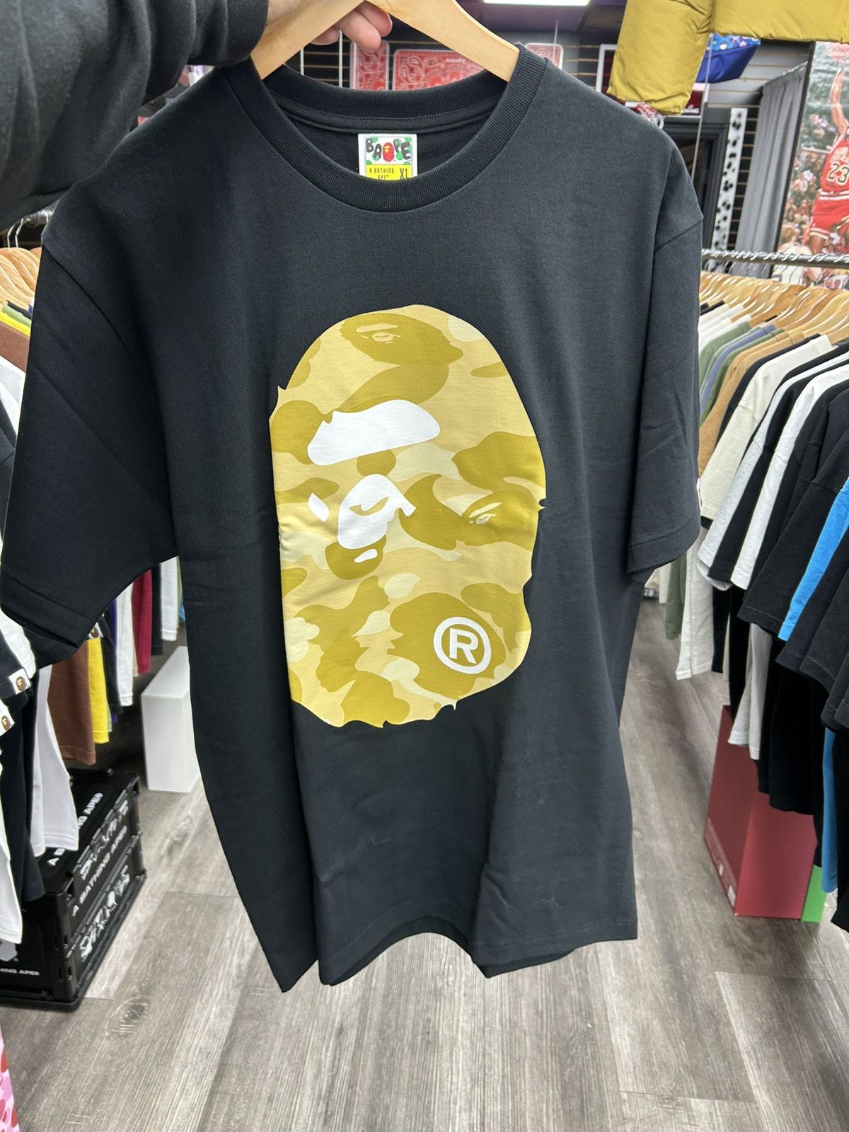 Bape A Bathing Ape T-shirt Size US XL / EU 56 / 4 - 1 Thumbnail