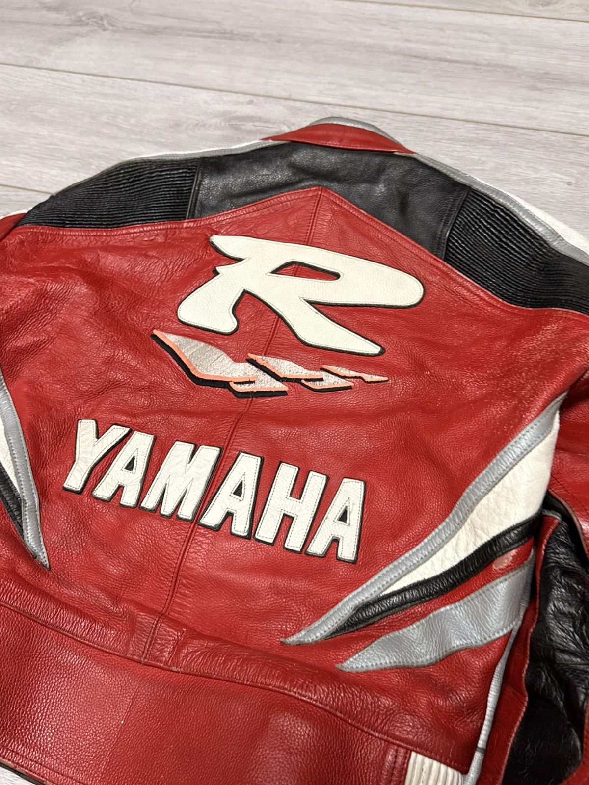 Yamaha Yamaha R cropped leather jacket racing big logo protect Size US S / EU 44-46 / 1 - 16 Thumbnail