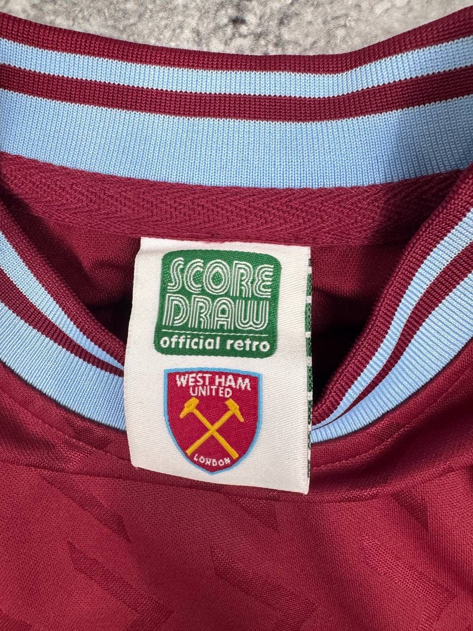 Other Score Draw West Ham United 1994 95 Retro Football Jersey Size US M / EU 48-50 / 2 - 4 Thumbnail