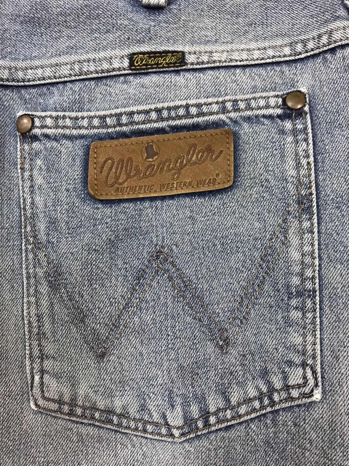 Vintage Vintage Wrangler M1701 Redline Selvedge Distressed Denim Size US 29 - 8 Thumbnail