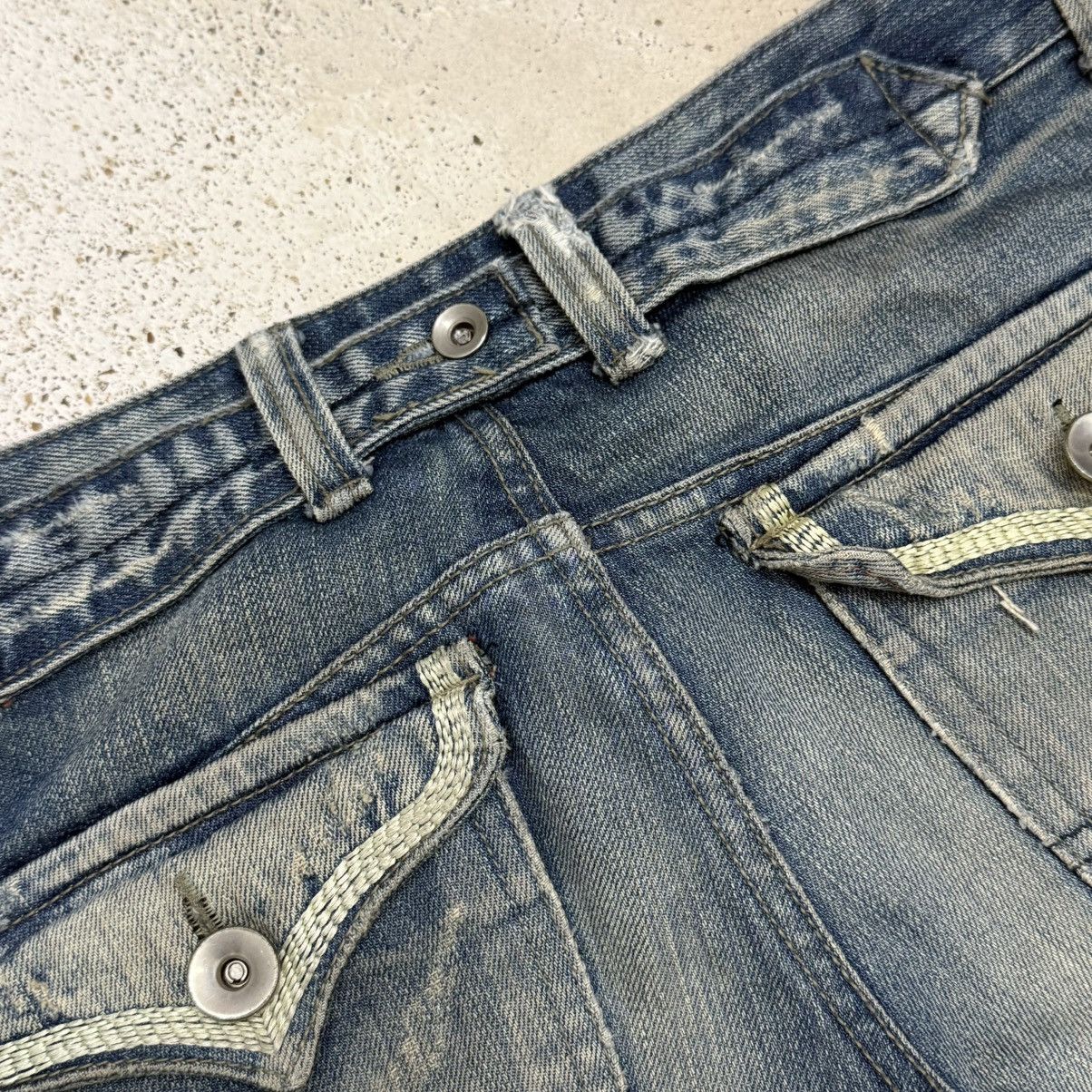 Japanese Brand Japanese Muddy Distressed Whisker Low Rise Denim Pants Size US 29 - 18 Thumbnail