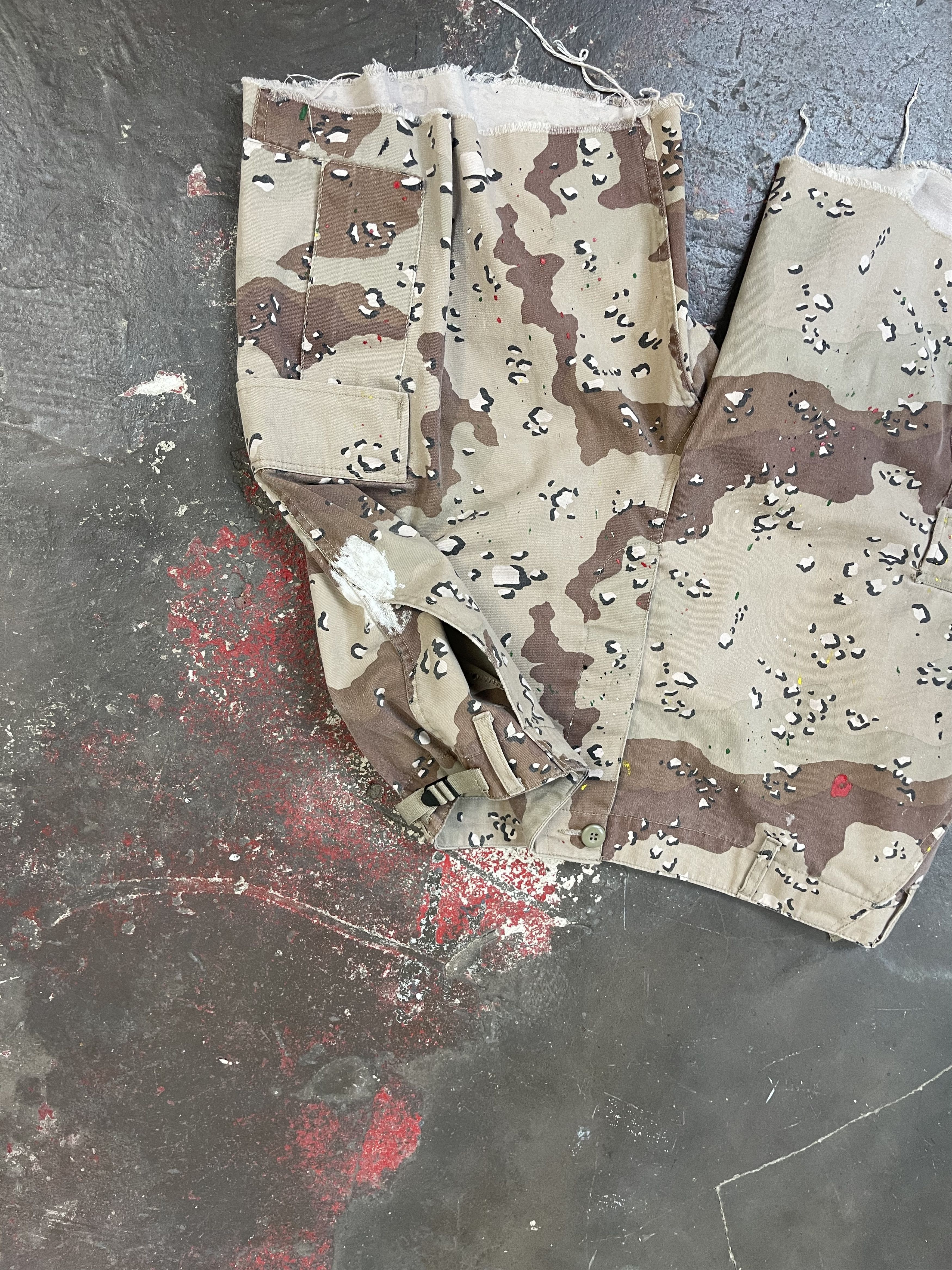 Other Camo Shorts Size US 39 - 6 Thumbnail