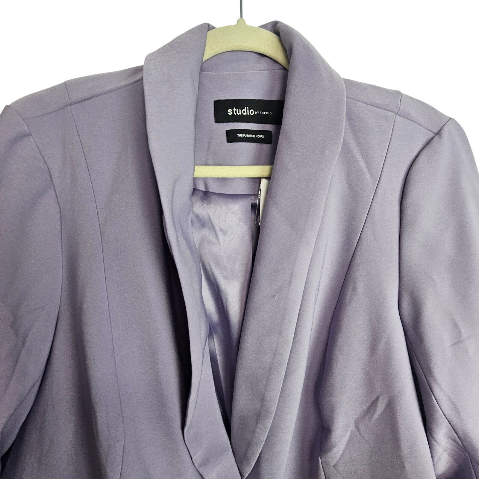 Torrid Torrid Studio Refined Crepe Classic Long Line Blazer Size 0X Size L / US 10 / IT 46 - 2 Thumbnail