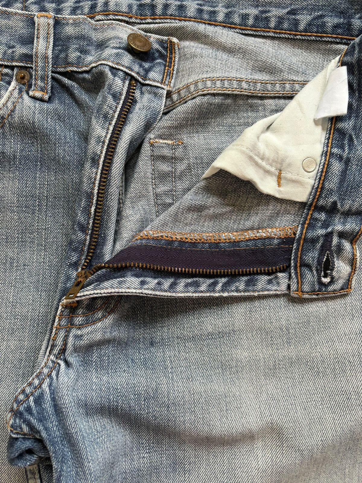 Levi's Vintage 90s Levis 505 Faded Wash Distressed Jeans Size US 31 - 9 Thumbnail