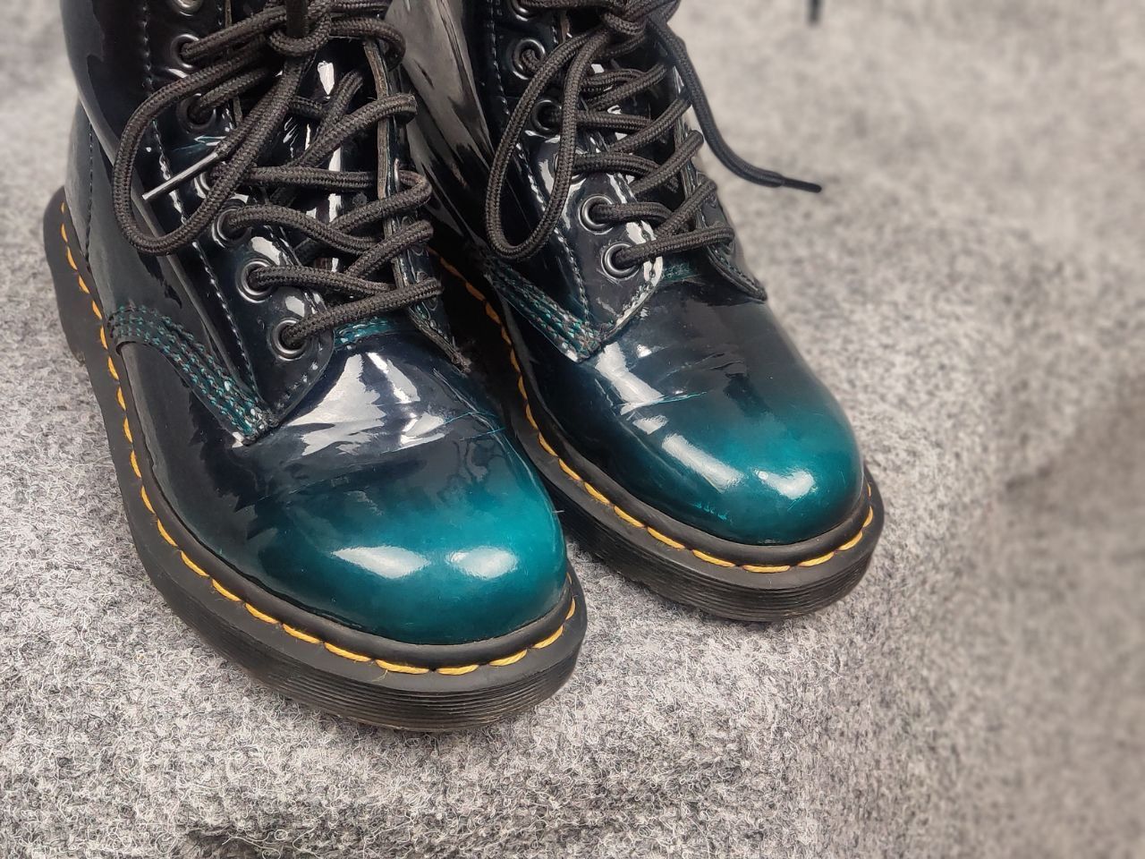 Dr. Martens Dr.Martens 1460 Vegan gradient patent leather Combat Boots Size US 5 / IT 35 - 15 Thumbnail