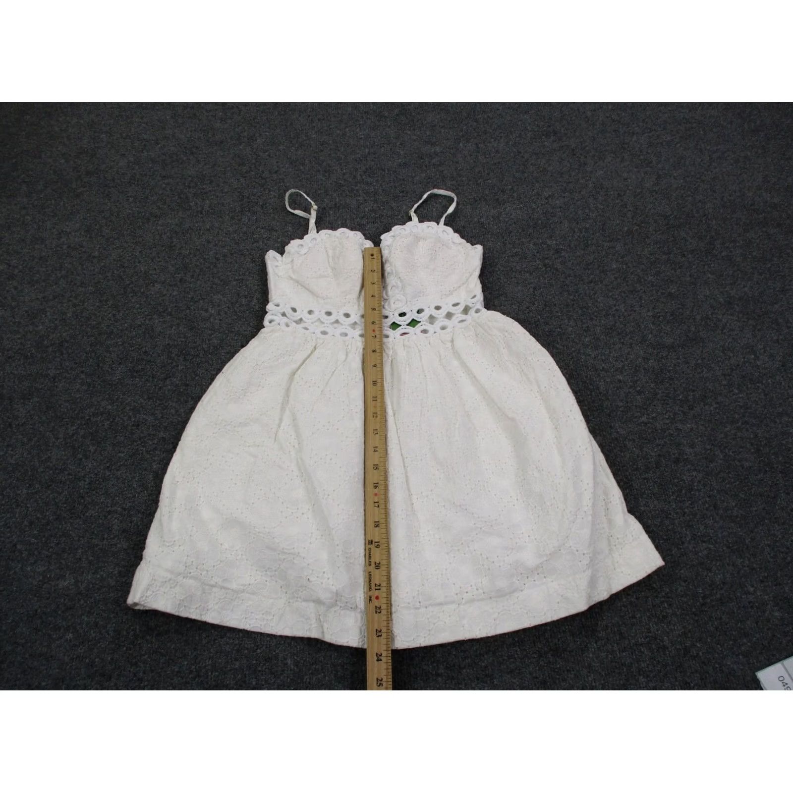 Lilly Pulitzer Lilly Pulitzer Dress Women 2 White Rika Daisy Lightweight Short Summer Flowy NEW Size 26" / US 2 / IT 38 - 3 Thumbnail