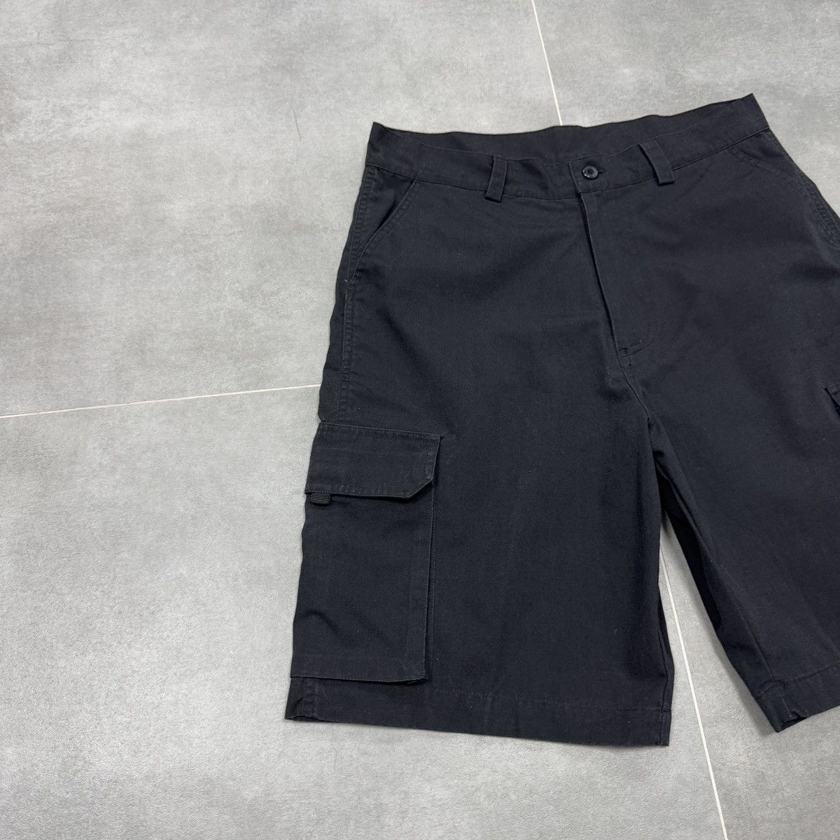 Fubu × Vintage Vintage Fubu Cargo Shorts Size L Size US 32 / EU 48 - 3 Thumbnail
