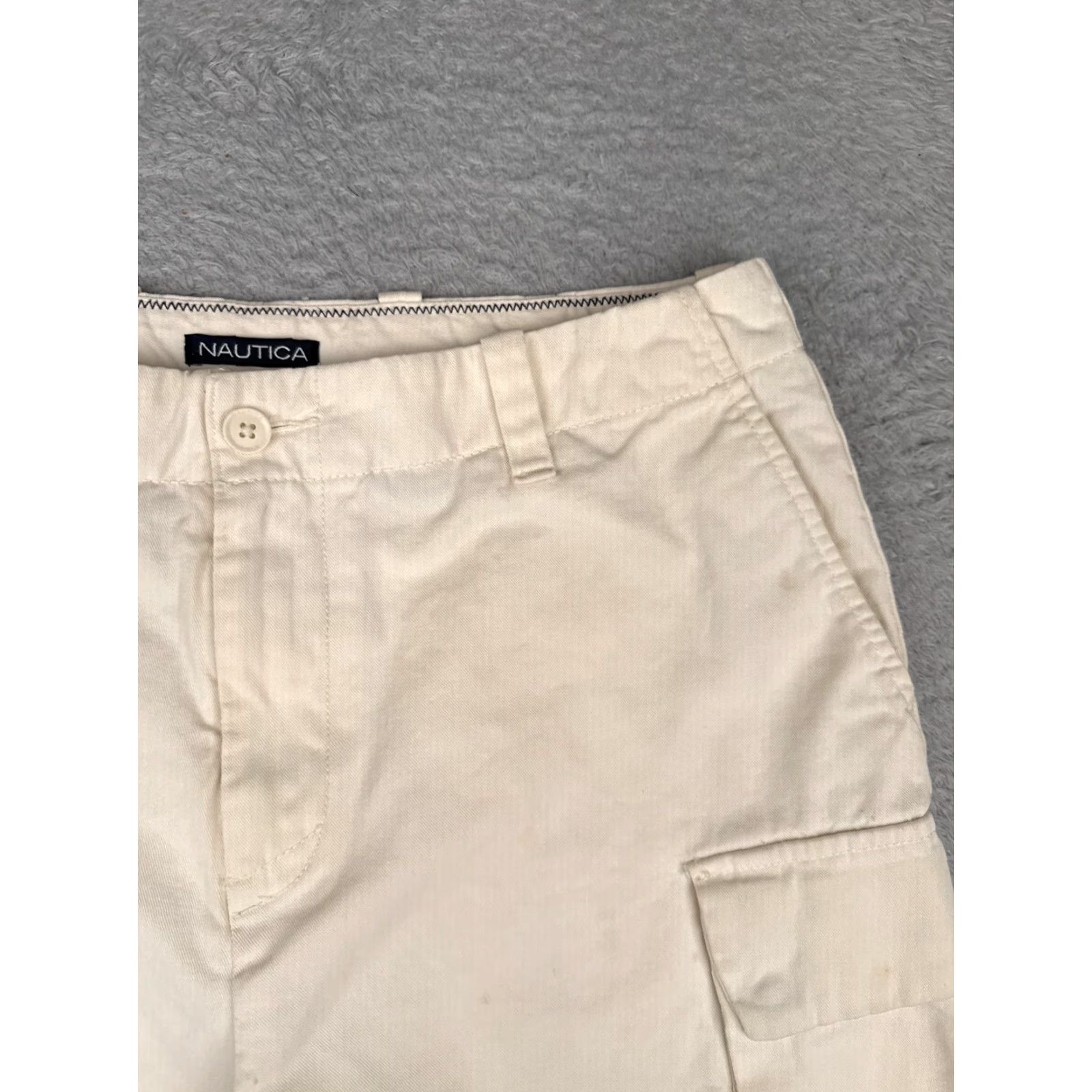Nautica Nautica Mens Shorts Cargo White Cotton Twill 34x9 Zip Fly read me Multiple Pockets 100% Cotton Casual Workwear Golf Regular Size US 34 / EU 50 - 5 Thumbnail