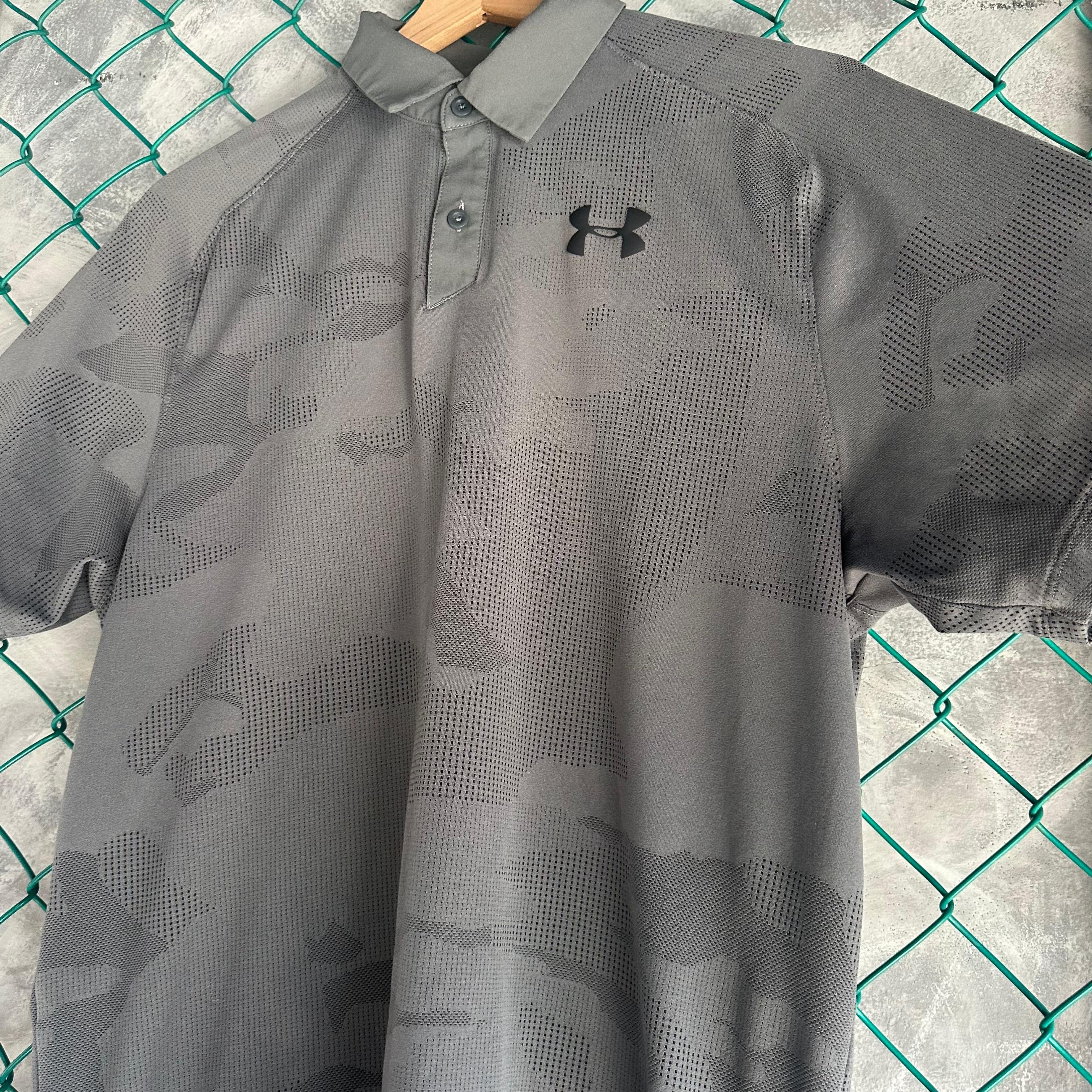 Under Armour Under Armour Golf Playoff Polo Shirt Men's L Gray Camo Print Size US L / EU 52-54 / 3 - 4 Thumbnail