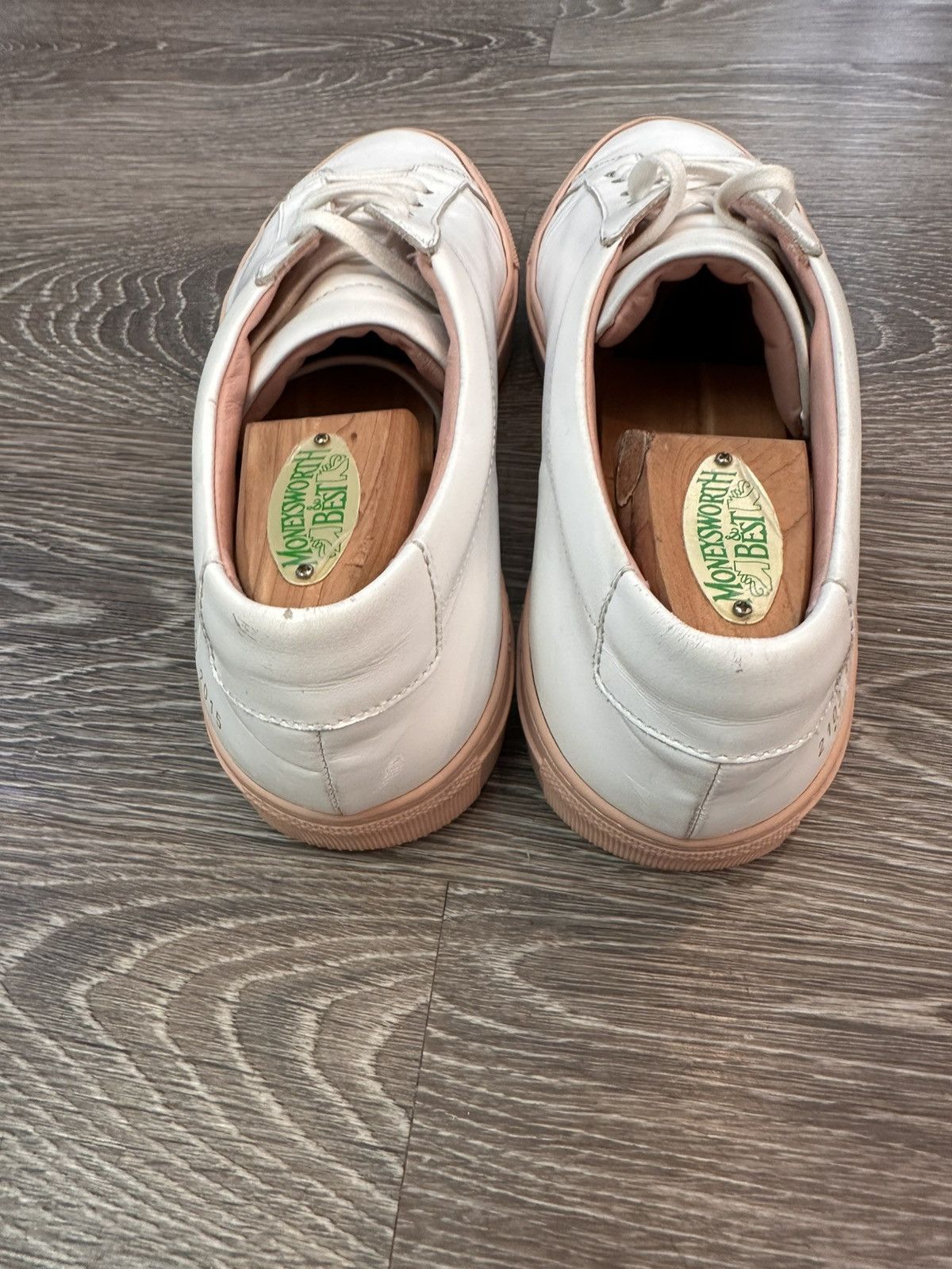 Common Projects Common Projects Leather Achilles Low White & Pink 42 Size US 9 / EU 42 - 3 Thumbnail
