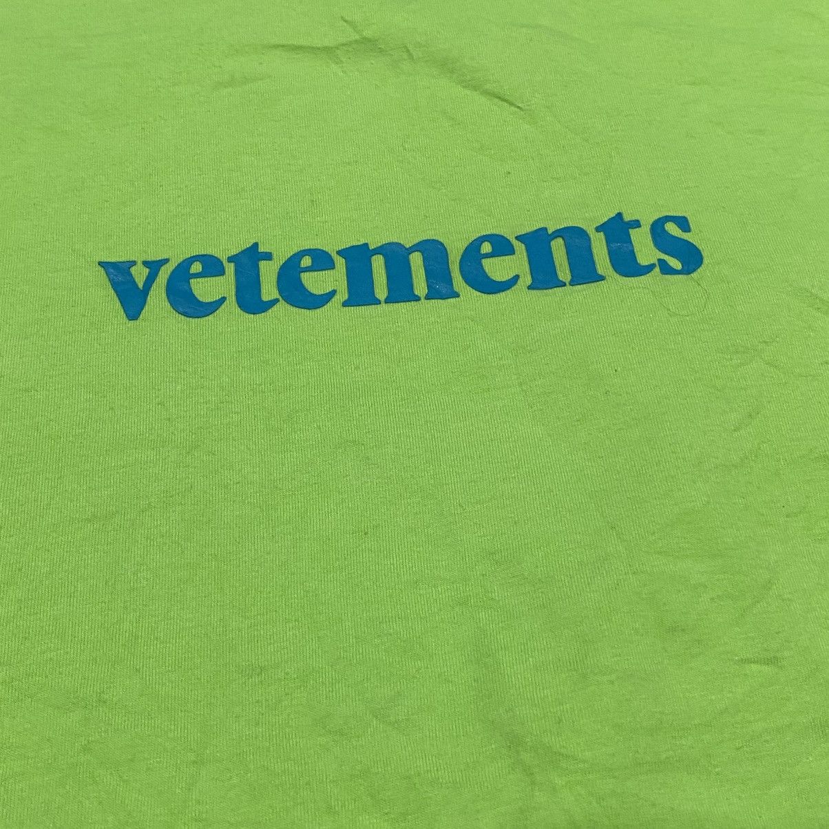 Vetements Vetements Green Postage Tee Size US S / EU 44-46 / 1 - 9 Thumbnail