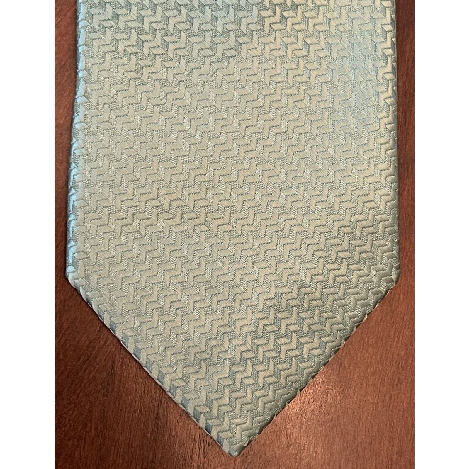 Van Heusen Van Heusen Green 100% Polyester Men’s Neck Tie Made In China Size ONE SIZE - 1 Thumbnail