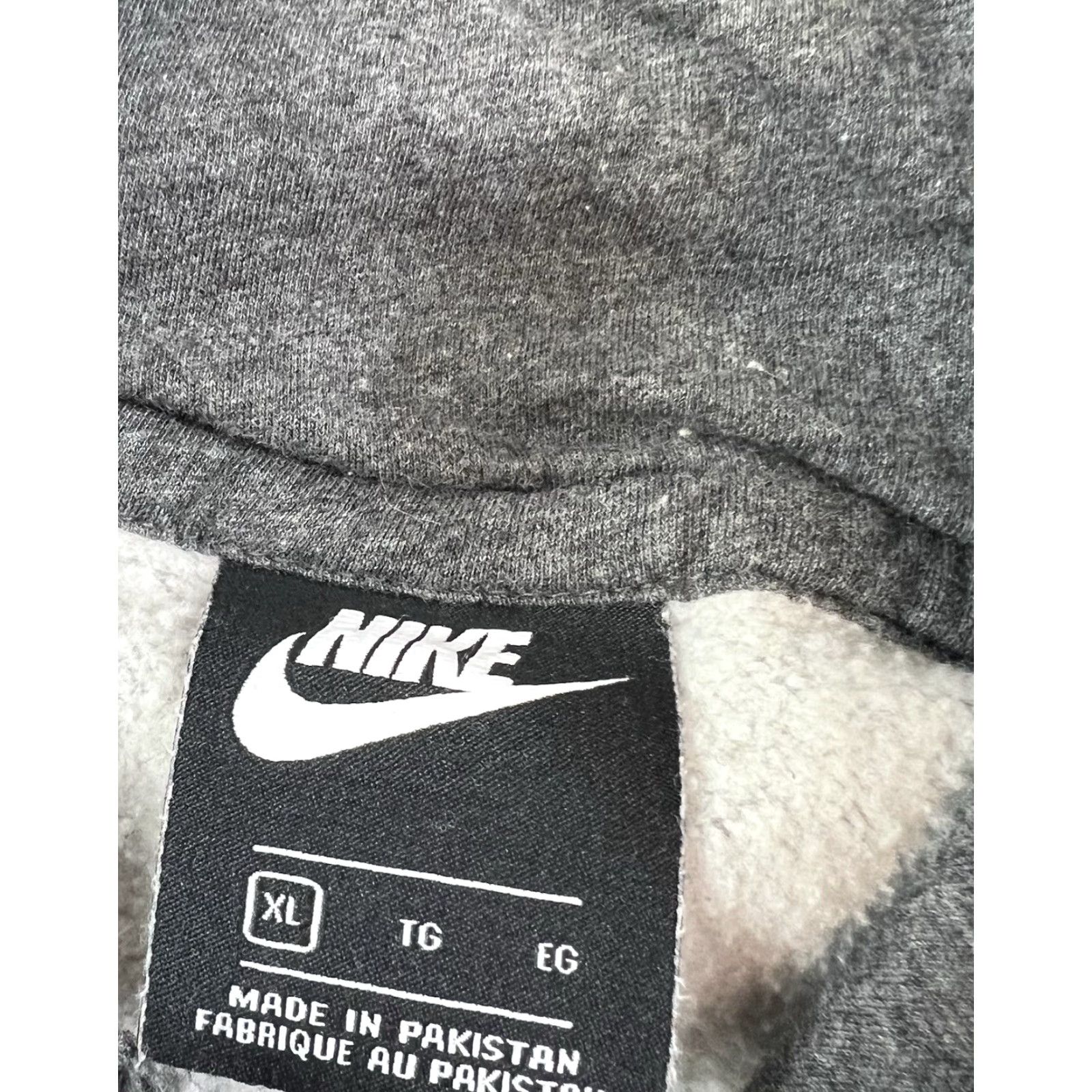 Nike Nike Men's Club Pullover Hoodie Fleece Charcoal Heather XL Sweatshirt Hoodie Pockets Sportswear Mens Size US XL / EU 56 / 4 - 6 Thumbnail