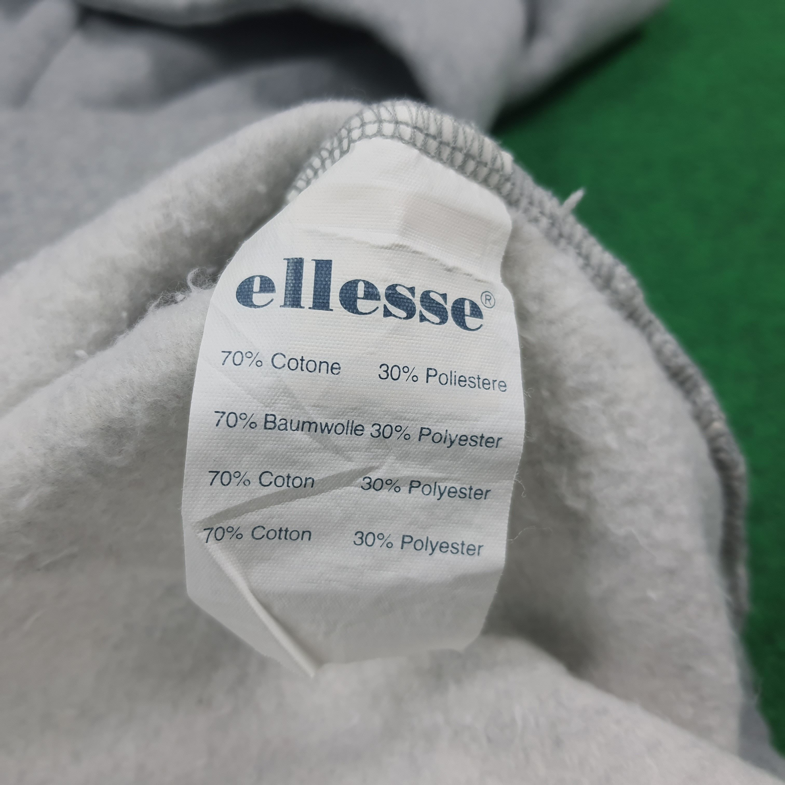 Ellesse Vintage Ellesse Perugia Italia Designer Sweatshirt C287N17 Size US M / EU 48-50 / 2 - 7 Thumbnail
