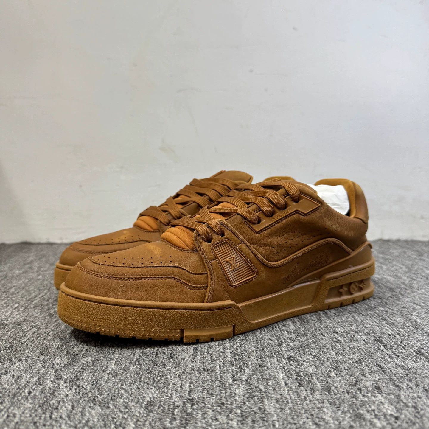 Louis Vuitton Louis Vuitton LV Brown Cowhide Trainer Size 8 Size US 9 / EU 42 - 1 Thumbnail