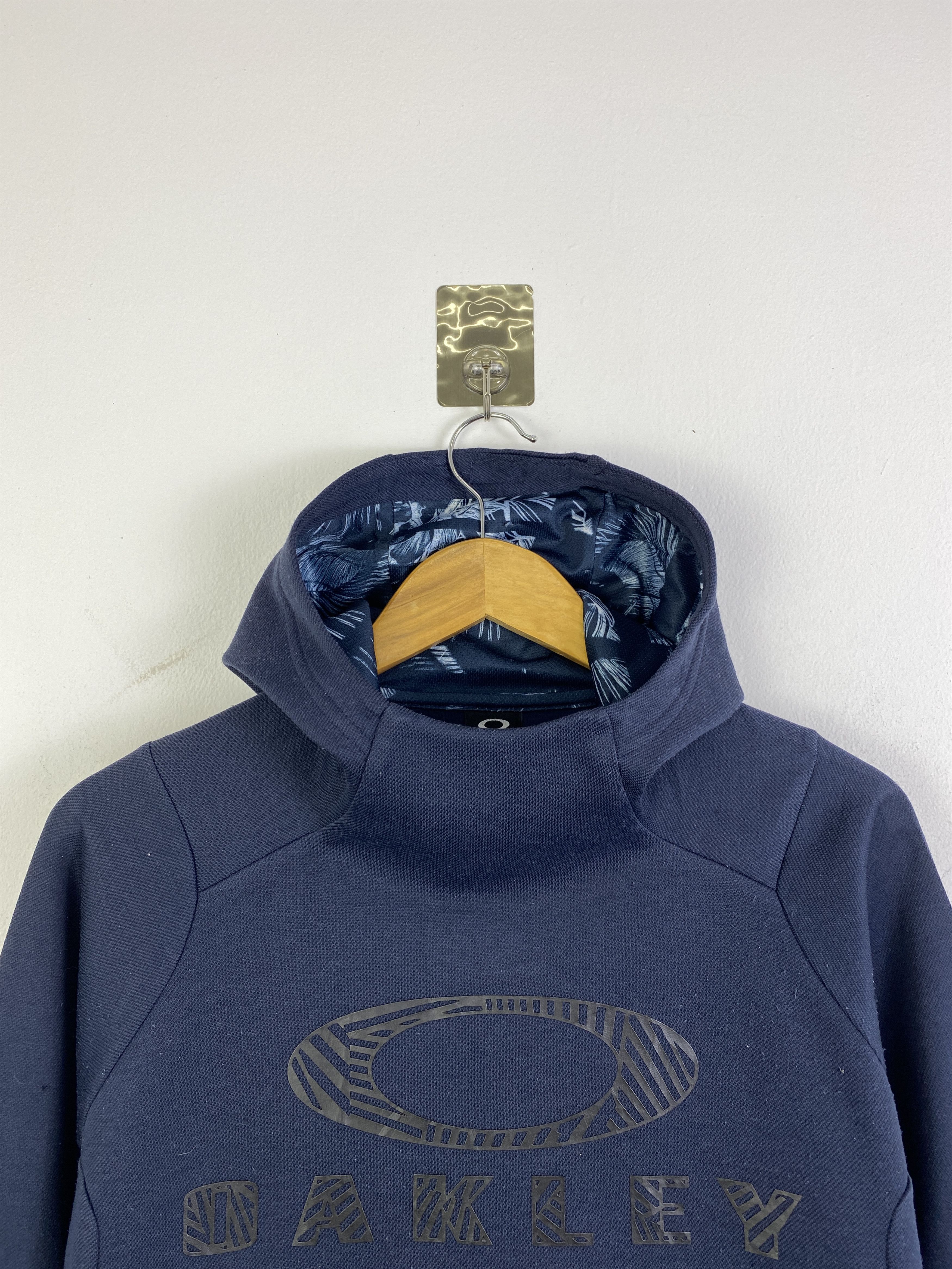 Oakley Vintagw Oakley Centre Logo Pullover Hoodie SH0285 Size US M / EU 48-50 / 2 - 2 Thumbnail