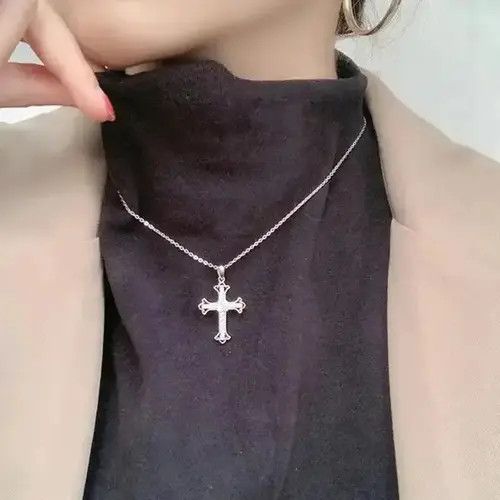 Jewelry 925 Sterling Silver 0.5 Carat Moissanite Cross Necklace Size ONE SIZE - 1 Thumbnail
