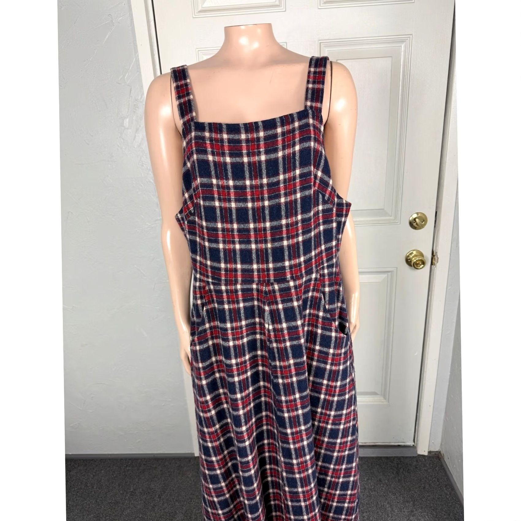 Vintage VINTAGE Lanz Originals Dress Wool Plaid Maxi Pockets Red 60s 70s Winter Ladies L Sleeveless Knit Square Neck Size L / US 10 / IT 46 - 2 Thumbnail