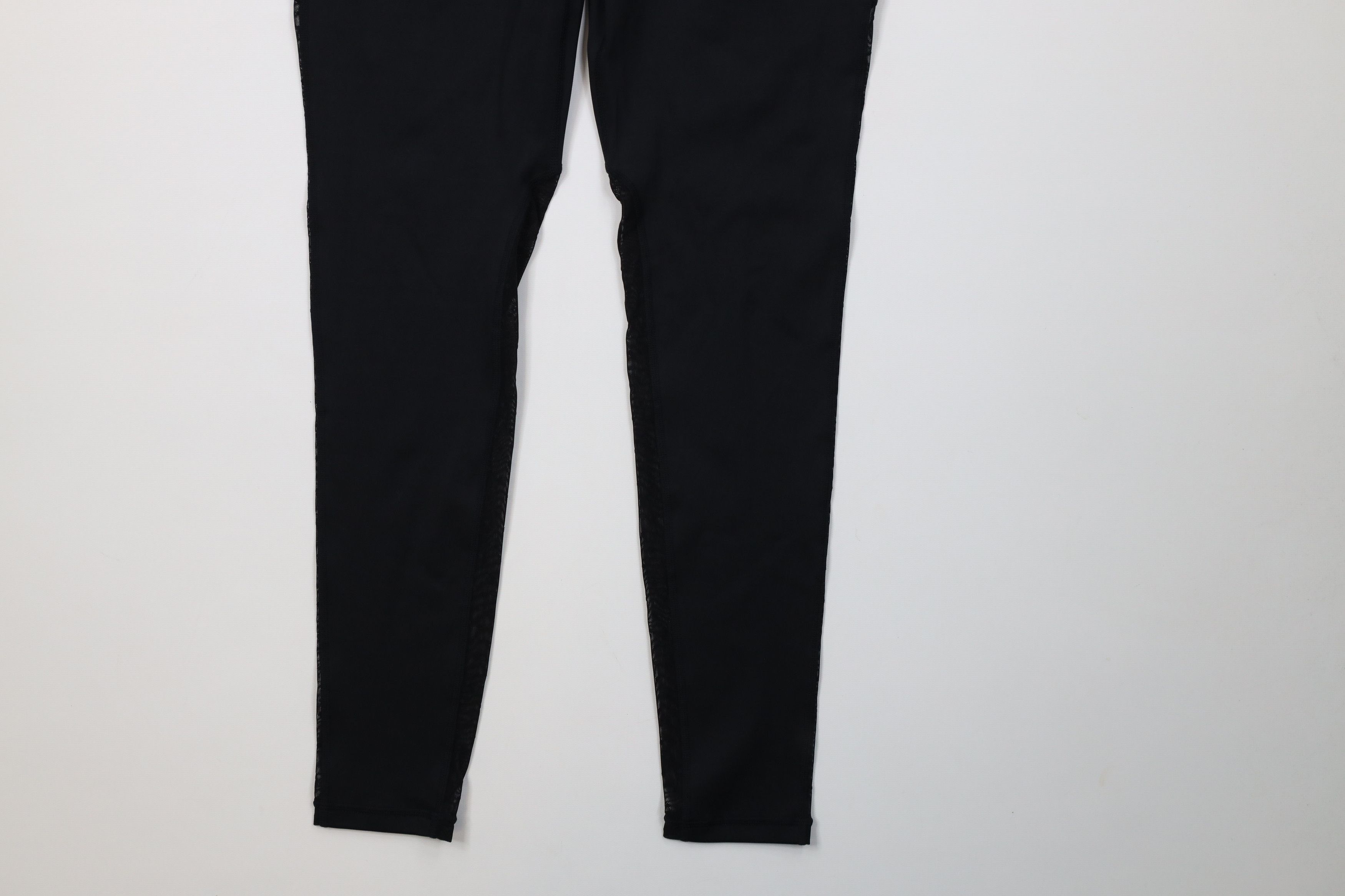 Free People New Free People Mesh Polka Dot Elena Leggings Pants Black Size 28" / US 6 / IT 42 - 4 Thumbnail