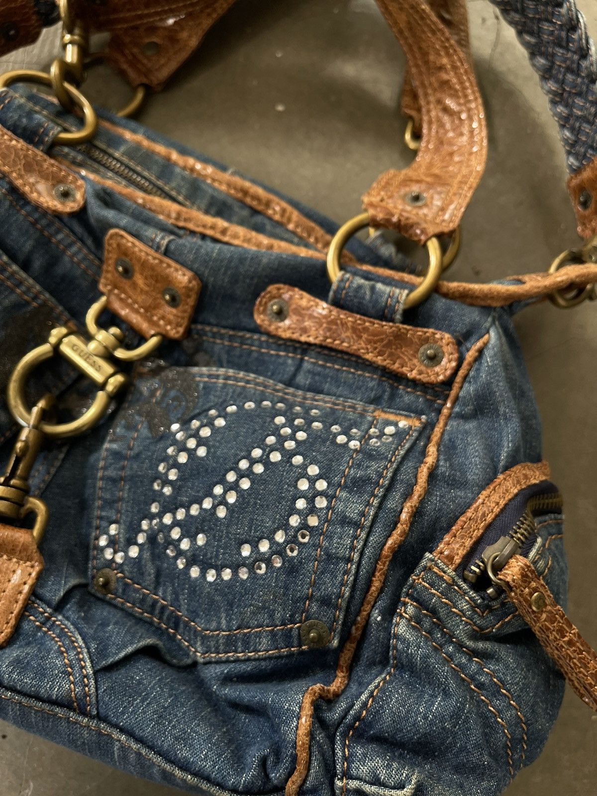Guess Vintage Y2K Guess Shoulder Bag Denim w Leather Size ONE SIZE - 4 Thumbnail