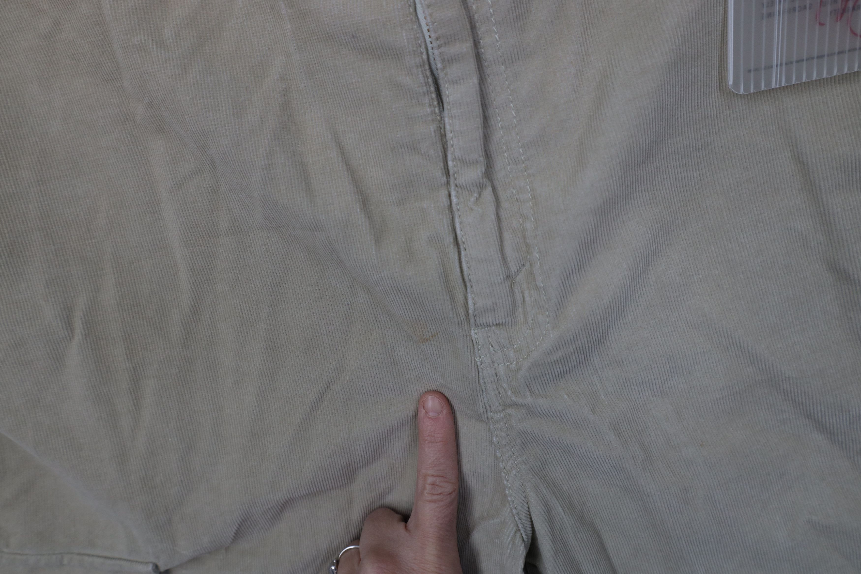 Levi's Deadstock Vintage Y2K Levis Baggy Fit Corduroy Cargo Shorts Size US 40 / EU 56 - 3 Thumbnail