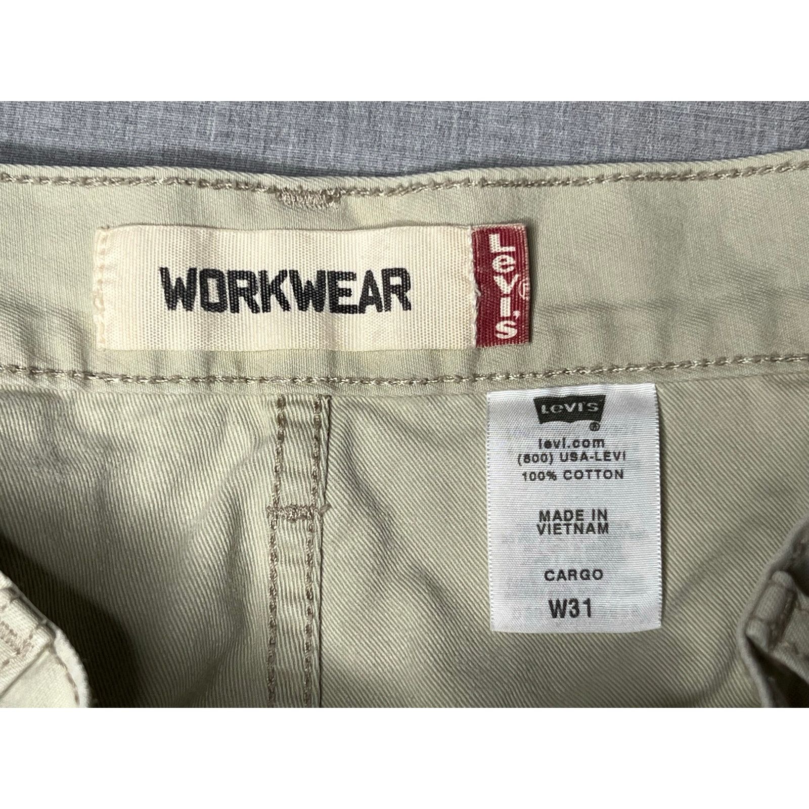 Levi's Levi’s Workwear Multi Pocket Cargo Shorts 31 Size US 31 - 3 Thumbnail