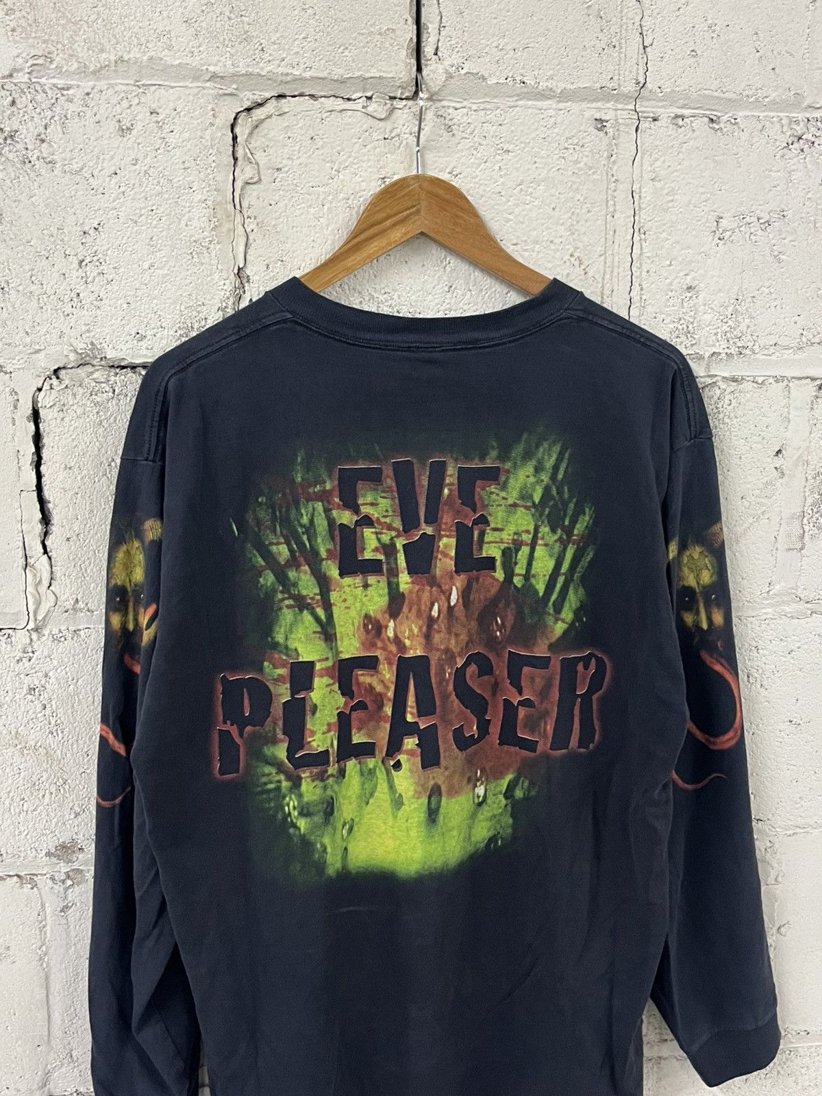 Band Tees Cradle of filth rare vintage long sleeve band Tee grunge Size US L / EU 52-54 / 3 - 8 Thumbnail