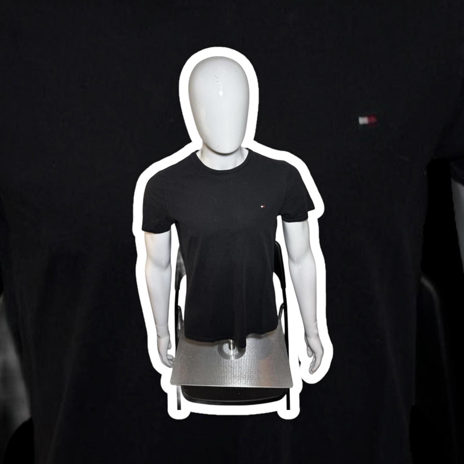 Tommy Hilfiger Classic Black T-Shirt by Tommy Hilfiger Size US S / EU 44-46 / 1 - 1 Thumbnail