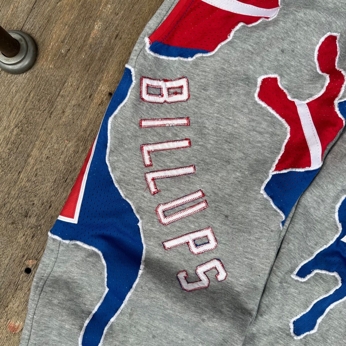 Other 2000s Detroit Pistons Billups Rework Sweatpants Size US 34 / EU 50 - 4 Thumbnail