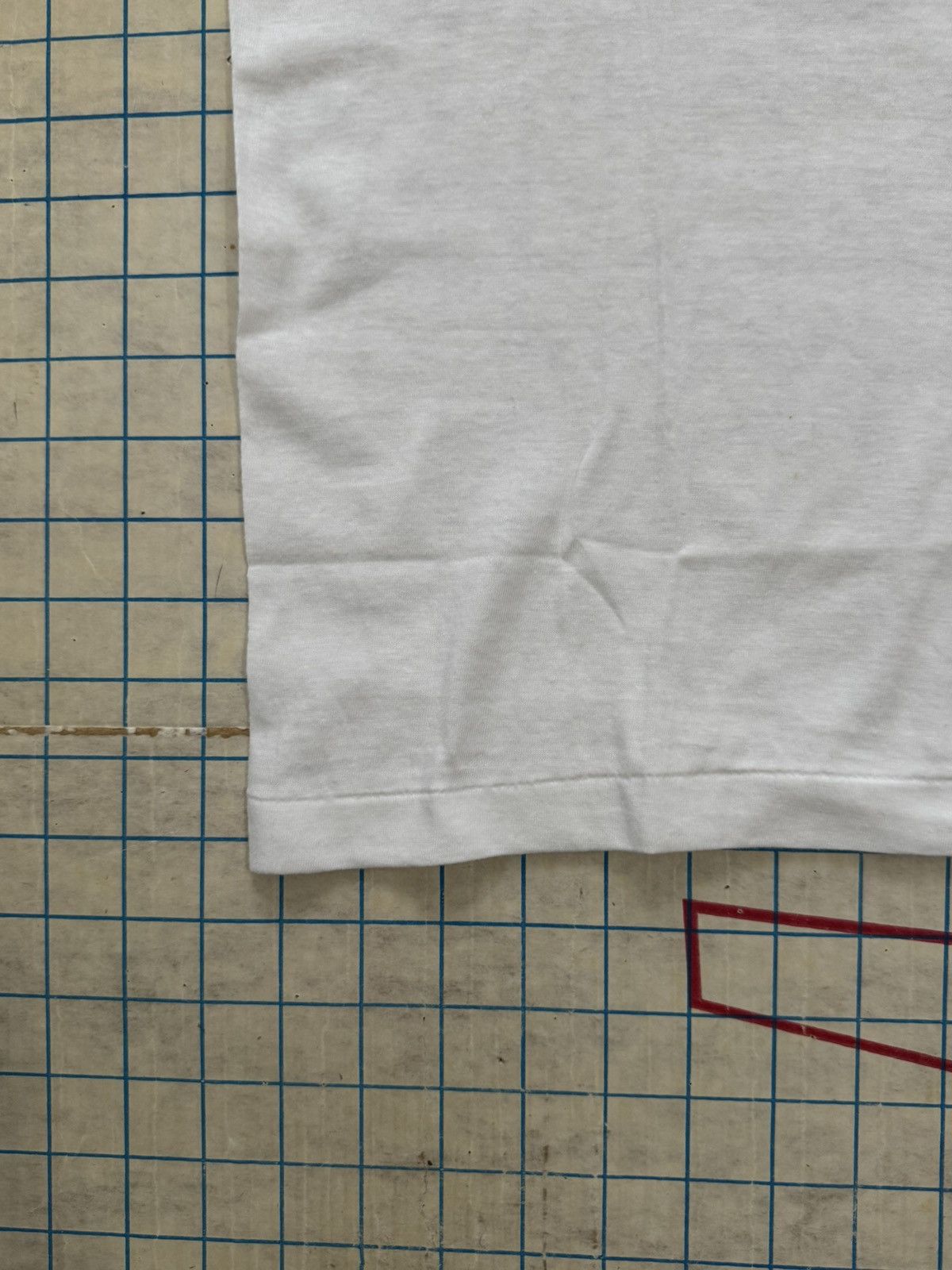 Vintage Vintage The Simpsons Bart Skateboarding Bootleg Tee White Size US M / EU 48-50 / 2 - 5 Thumbnail