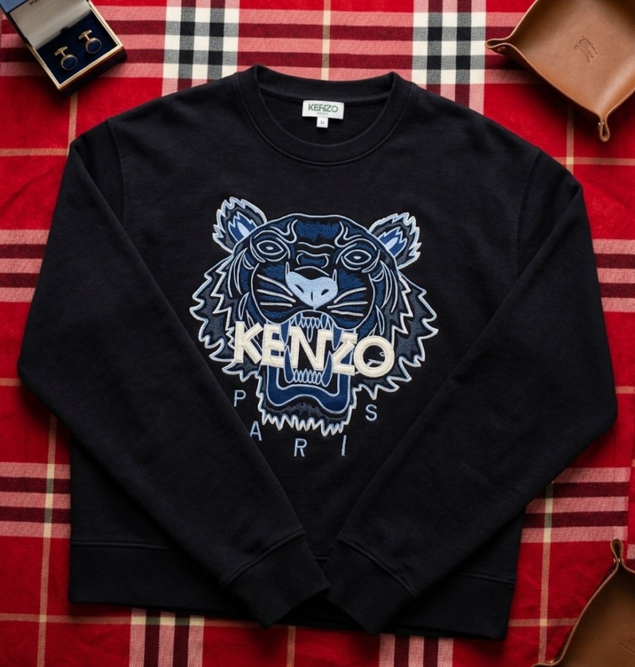 Kenzo Kenzo Tiger Embroidered Sweatshirt Black Size S Size US S / EU 44-46 / 1 - 1 Preview