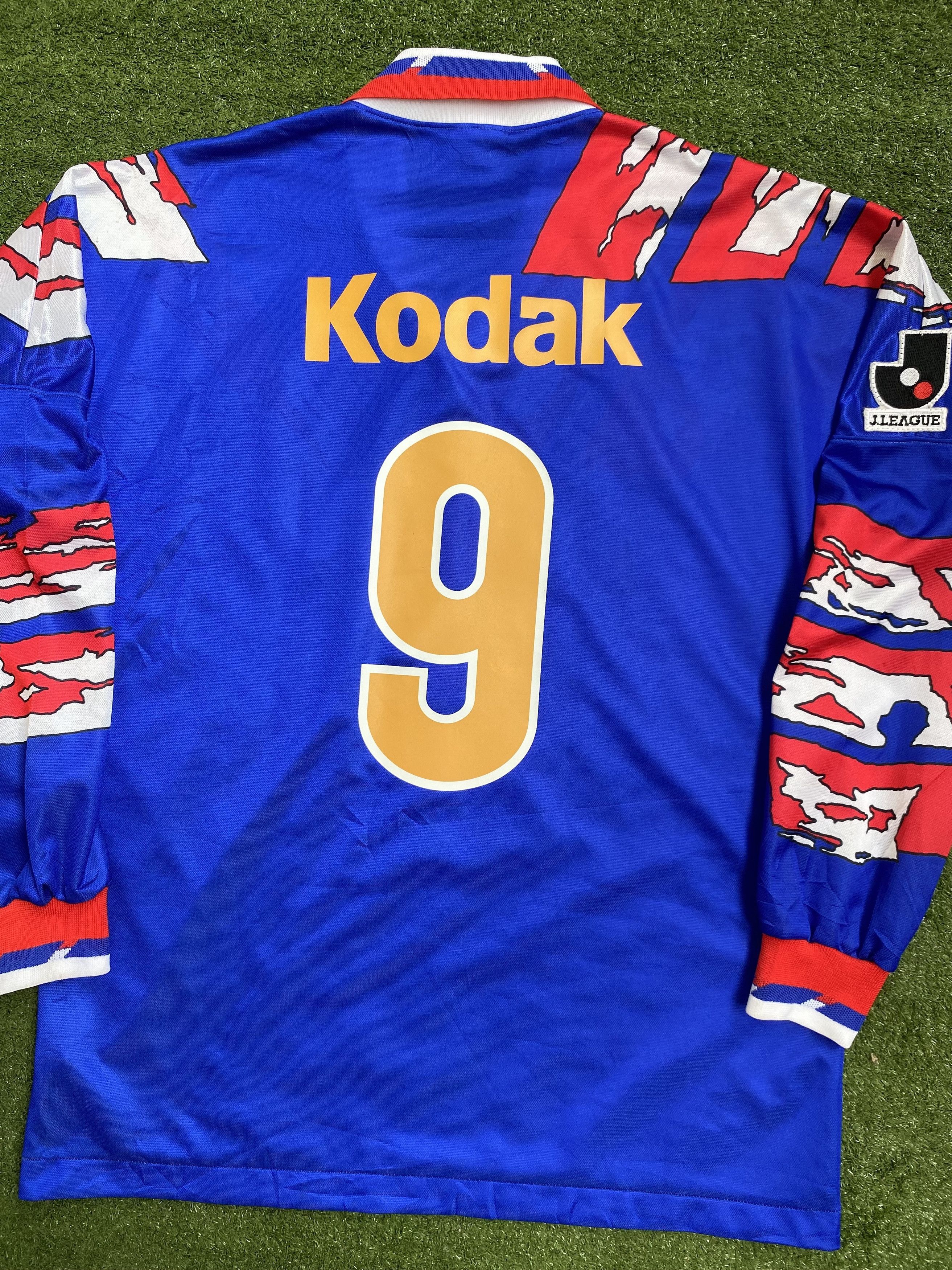 Mizuno × Vintage Yokohama Marinos 1993 Home L/S DÍAZ #9 J.League Vintage RARE Size US L / EU 52-54 / 3 - 8 Thumbnail