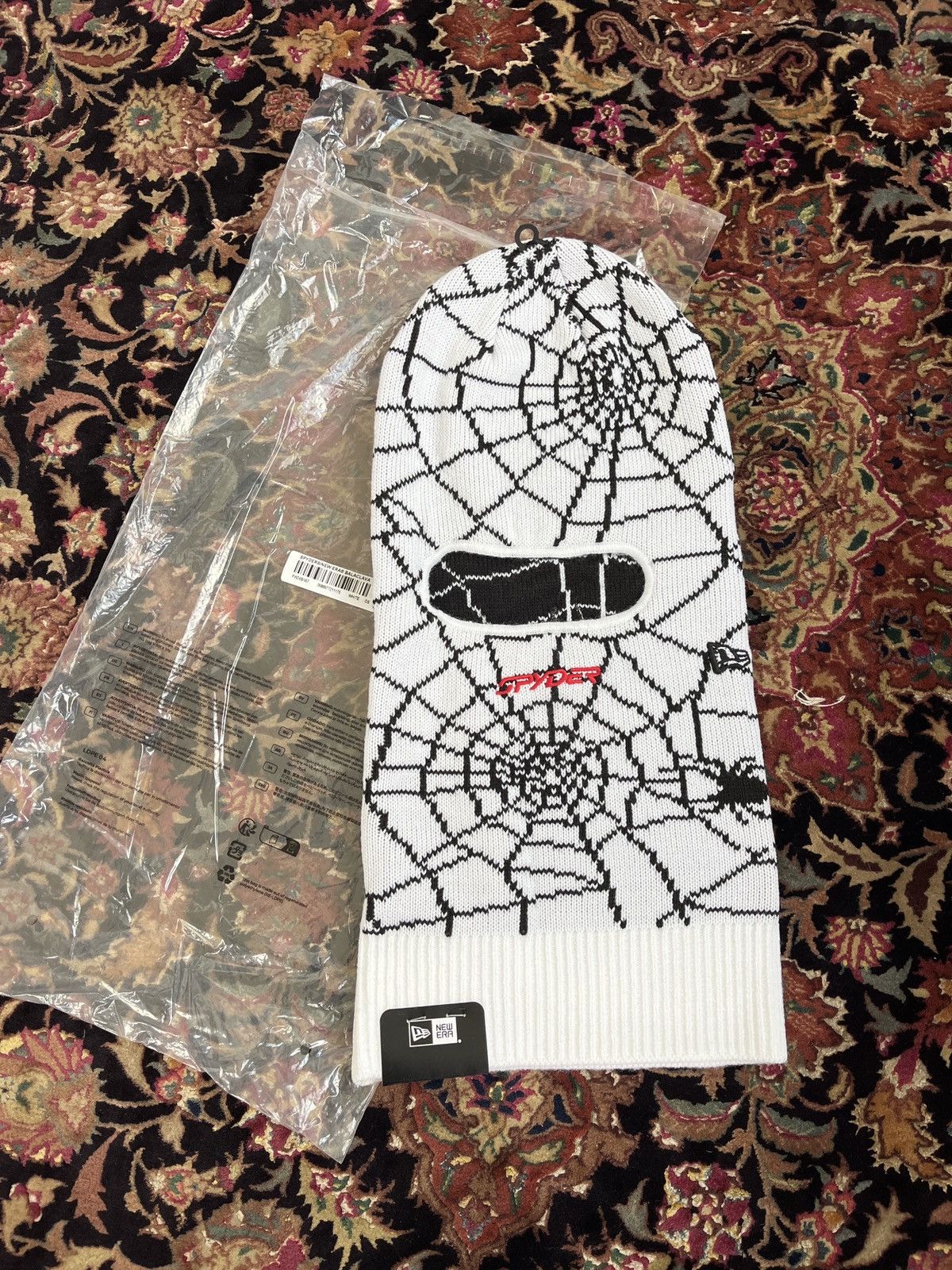 Spyder × Supreme Supreme Balaclava ‘Supreme Spyder Web heavyweight Balaclava’ Size ONE SIZE - 1 Thumbnail