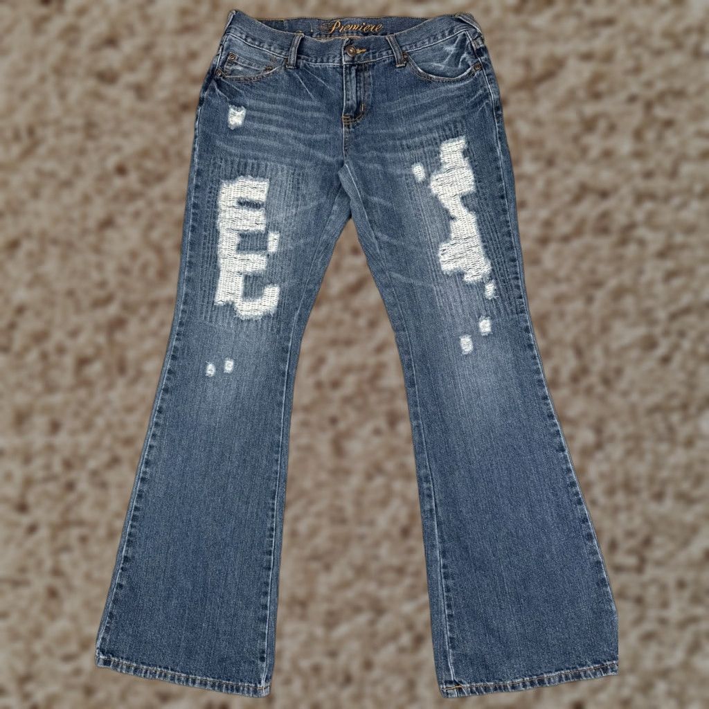 Vintage Rue21 Jeans Junior 9 Blue Denim Bootcut Distressed Premiere Low Cotton 30x31 Jeans Womens Boys Girls Mens Size 30" / US 8 / IT 44 - 1 Thumbnail