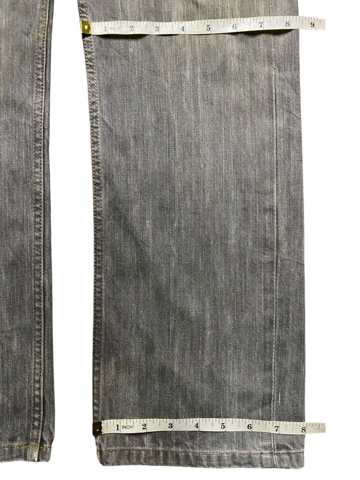 Japanese Brand Vintage Japanese Brand Uniqlo Denim Faded Wash Loose Jeans Size US 30 / EU 46 - 11 Thumbnail