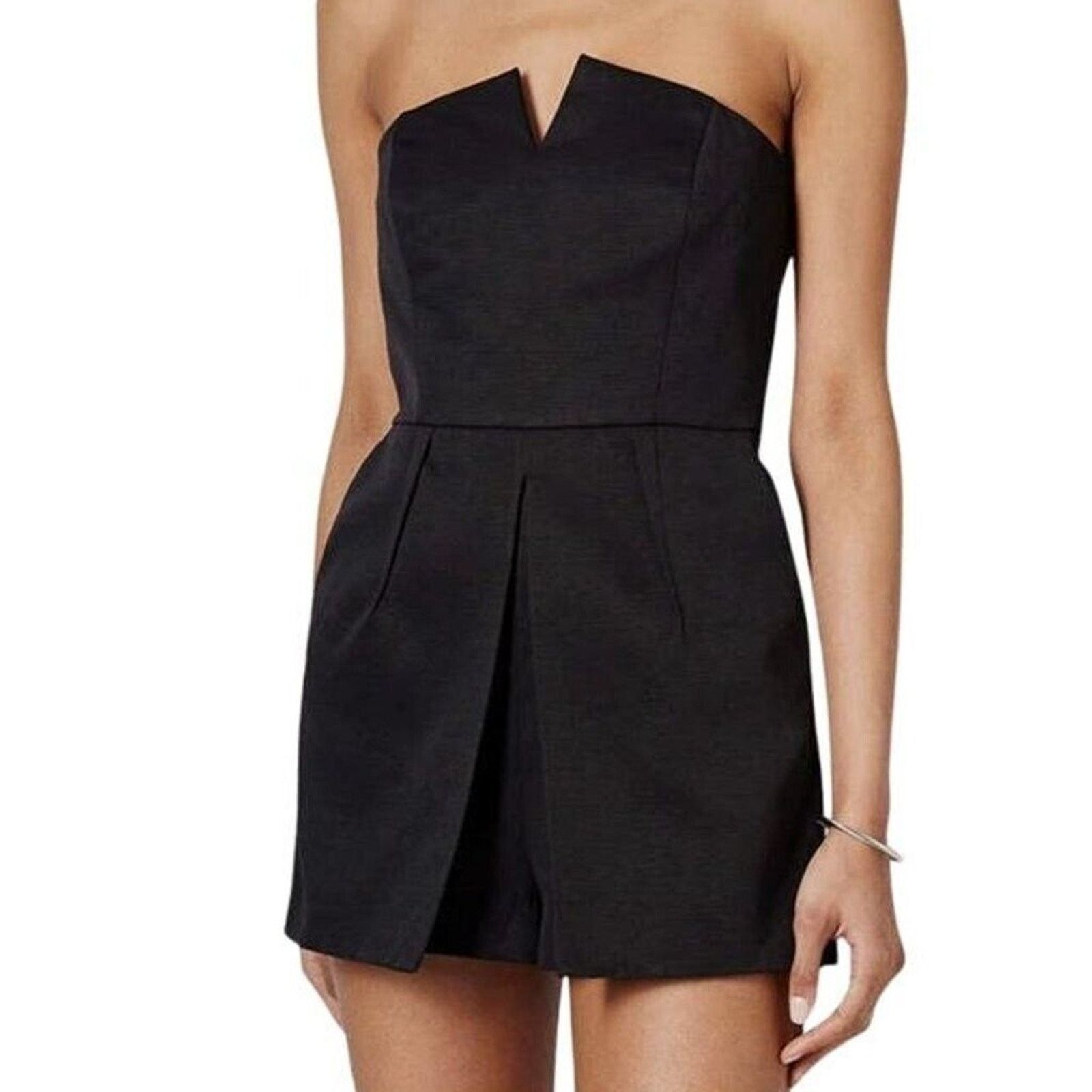 Topshop Topshop Black Strapless V Front Pleats Pockets Zip Romper 6 Size M / US 6-8 / IT 42-44 - 3 Thumbnail
