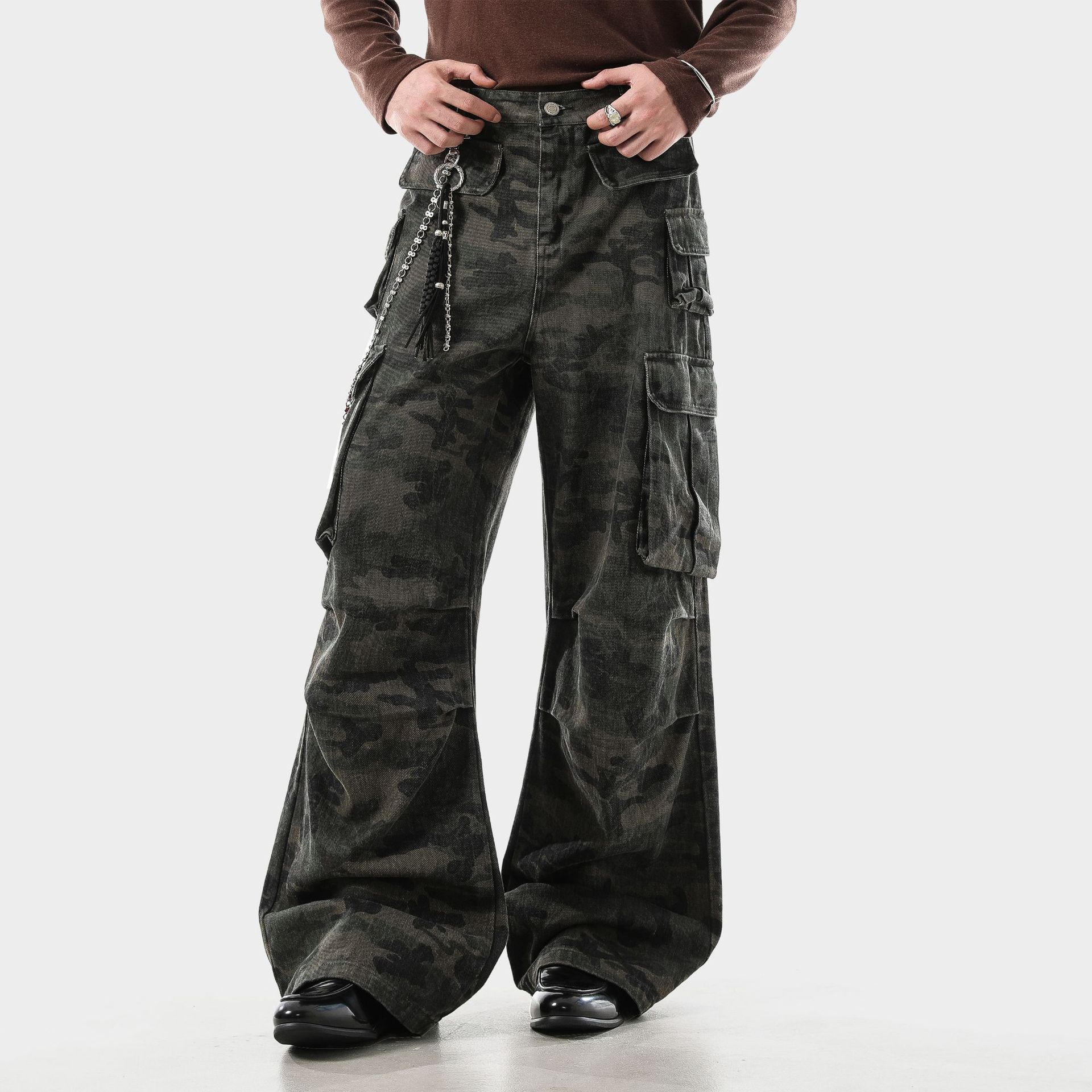 Japanese Brand Dark Green Camo Stacked Flared Cargo Pants, Wide Leg Pants Size US 32 / EU 48 - 2 Thumbnail