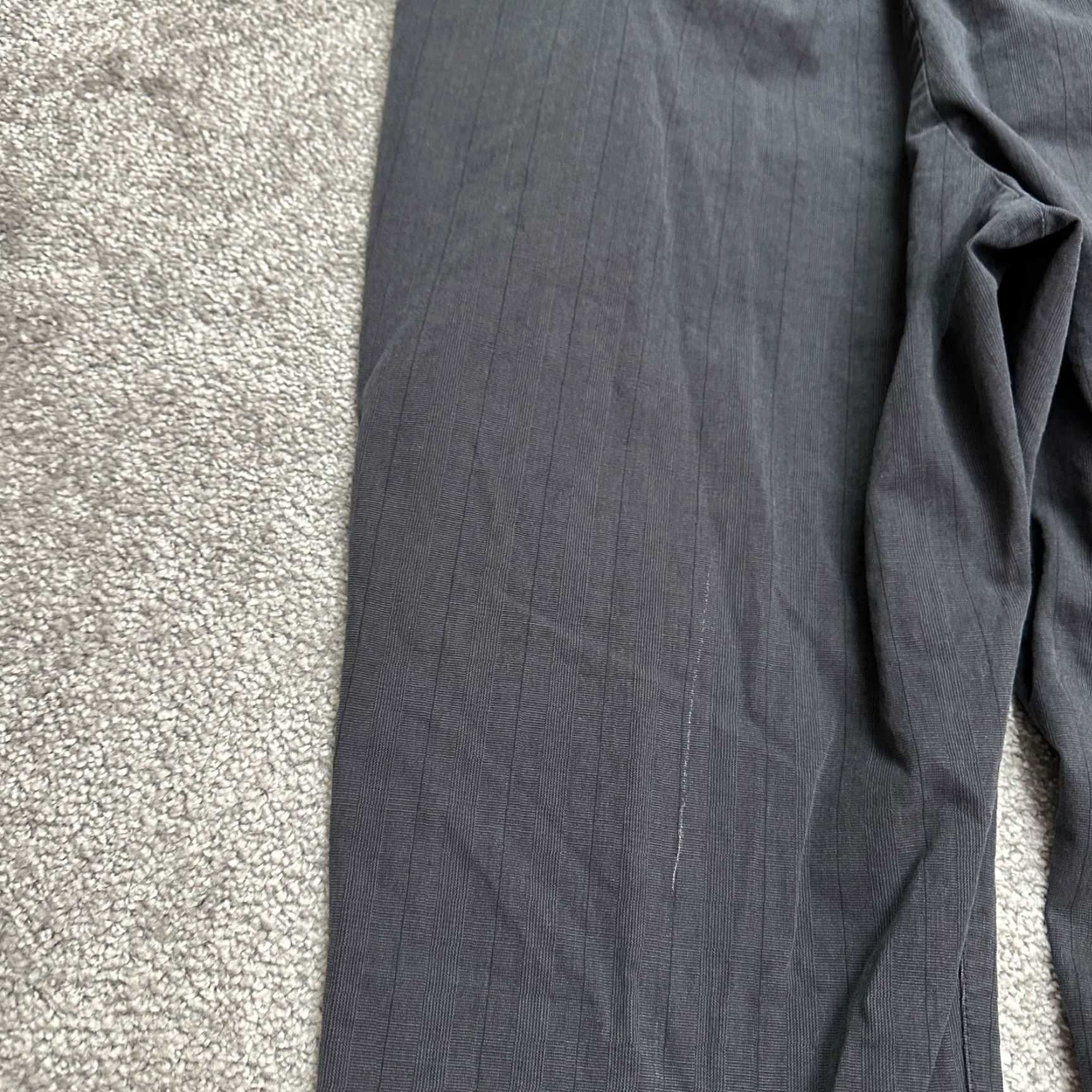 Banana Republic Banana Republic Pants Mens 35x32 Navy Plaid Straight Leg Work Kentfield Size US 35 - 6 Thumbnail